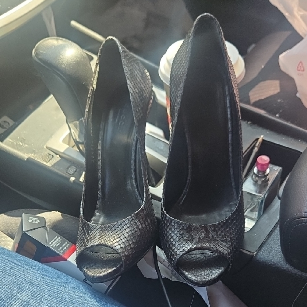 Gucci Black Textured Peep-Toe High Heels